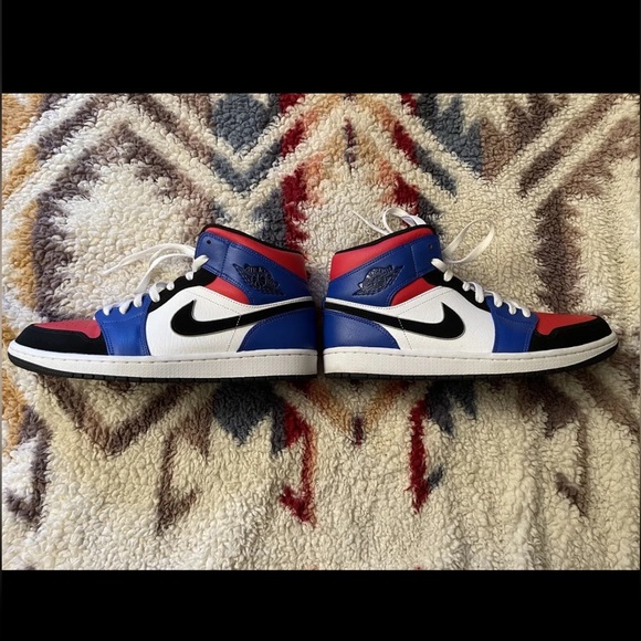 Air Jordan 1 Top 3 - Size 10 - Picture 3 of 11